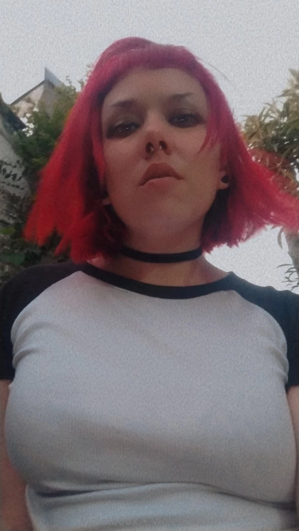 Do you want tits outside in my friend s yard 