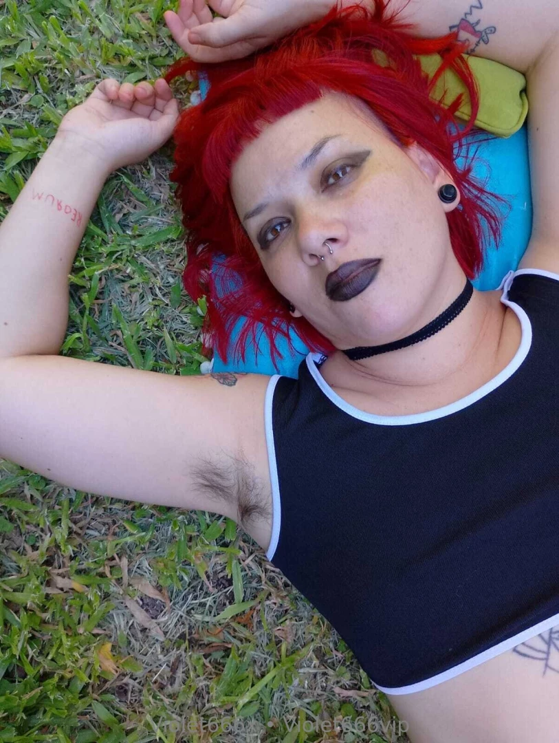 I made a set of free tits photos do you want to see they re in my vip part 1 