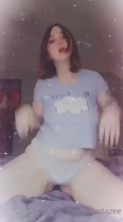 Aaahhhh i dunno how to strip very well but enjoy anyways 