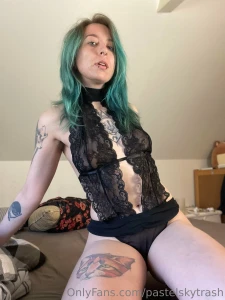 Text me when you re alone i ll tell you what to do next