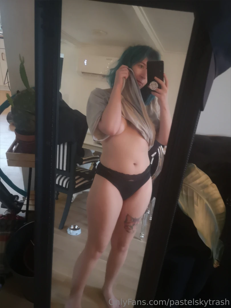 There s a difference between flirting and what i m about to do 