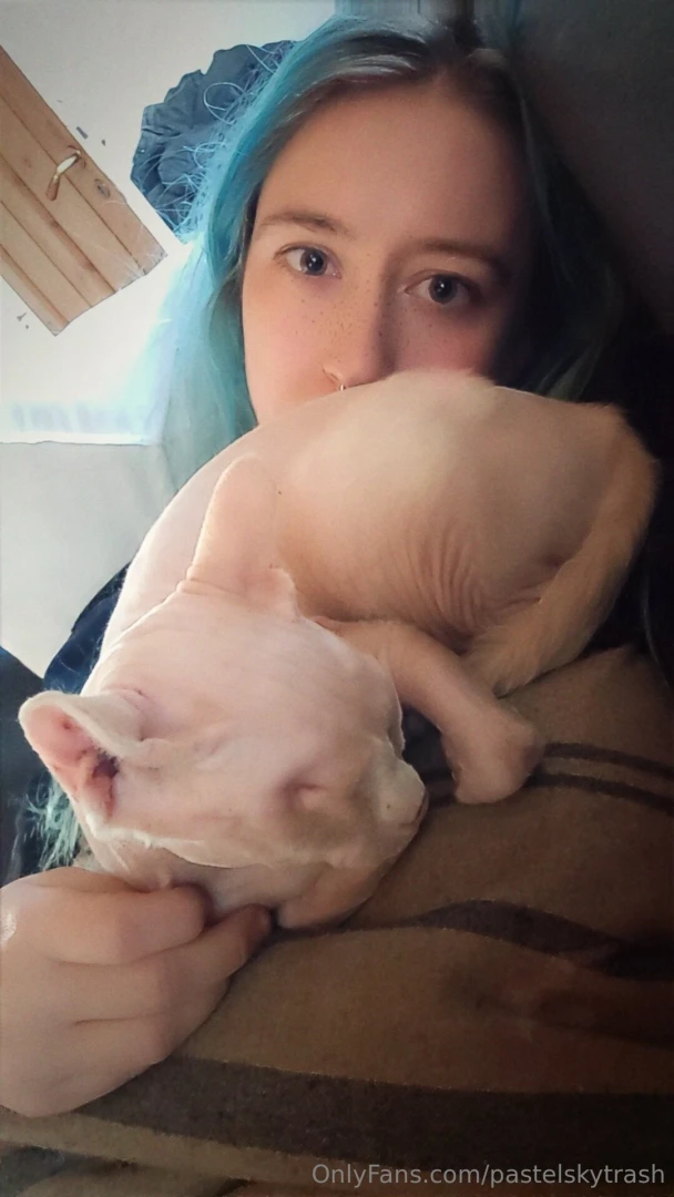 This isn t goodbye but it is a pause between losing my sweet rats and part 2 