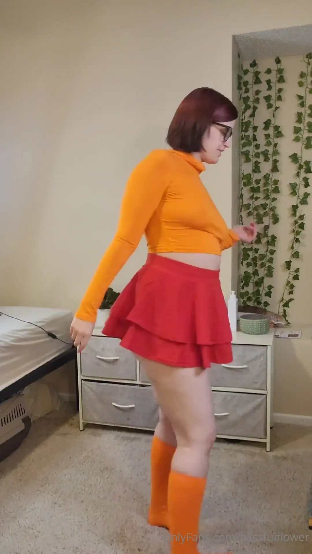 Bent over amp used while i m still searching velma s getting stuffed 