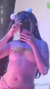 Here i leave you a nsfw video the cameraman is singing in the
