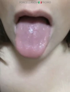 Mistress deasfumy il tuo desiderio il mio controllo ciao schiavo qui part 4