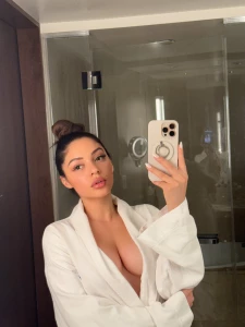Getting ready for my birthday celebration who is joining my live