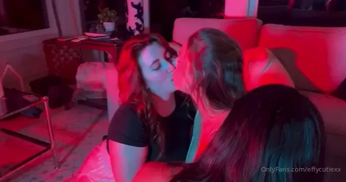Just 3 horny girls getting ready for to share some cum isla-moon 