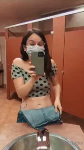 Let s keep it between us