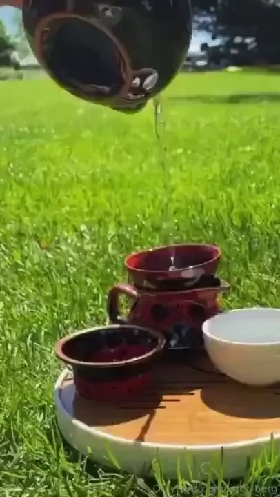 Hi i m kitty and this is my little story i often go through personal 