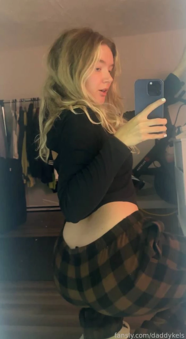 Do these pants make my look good hehe fyp one month free https fans ly 