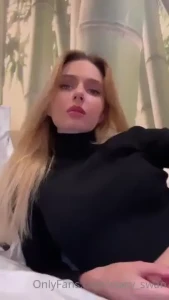 Treat your beautiful girl with some gifts