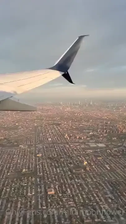 An early morning flight from ny to my mountain home 