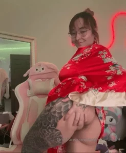 Buenos d as amor ya casi acaba la semana si te quieres relajar ven