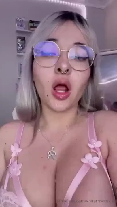 Te quieres chorrear as sobre mi 