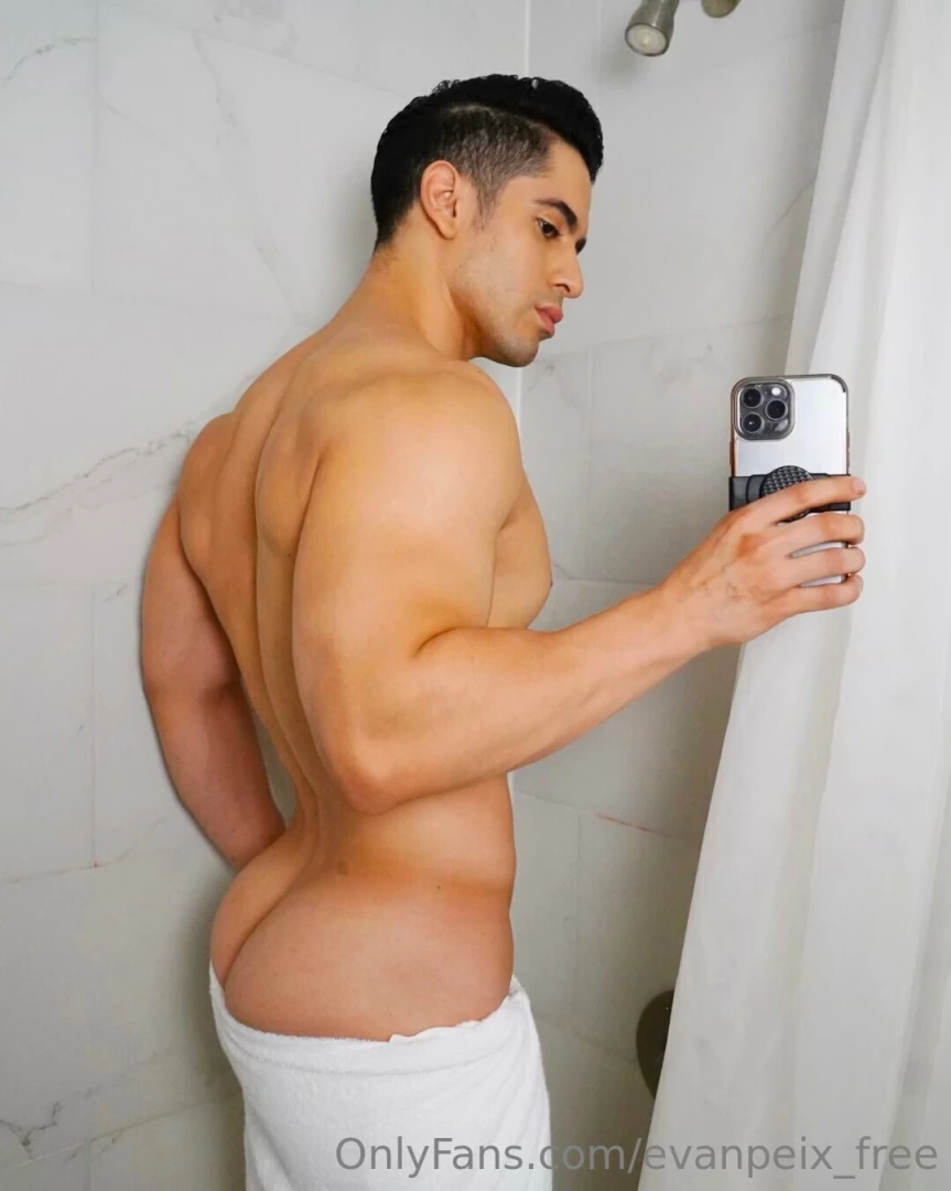 Squeaky clean for the weekend for uncensored content evanpeix 