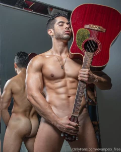 Should i lick it or play with it new pix of daniel alonso coming your