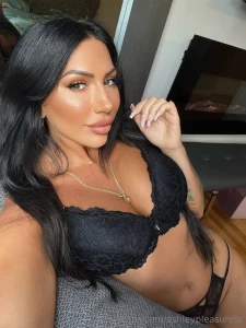 I know you need a slutty girl to help you cum can it be me