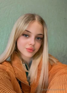 Stop scrolling smiley queen ladyperffection is for playing dirty truth part 111