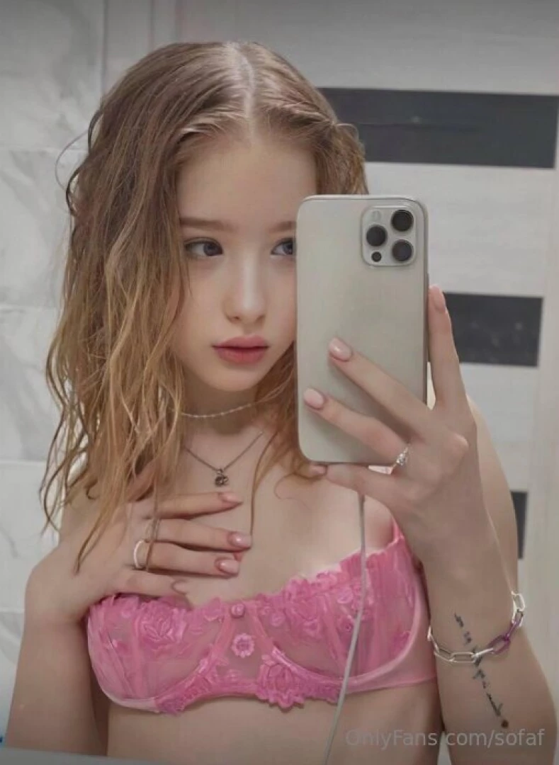 Your home girl polinaaaa she is waiting for you for a deep part 111 