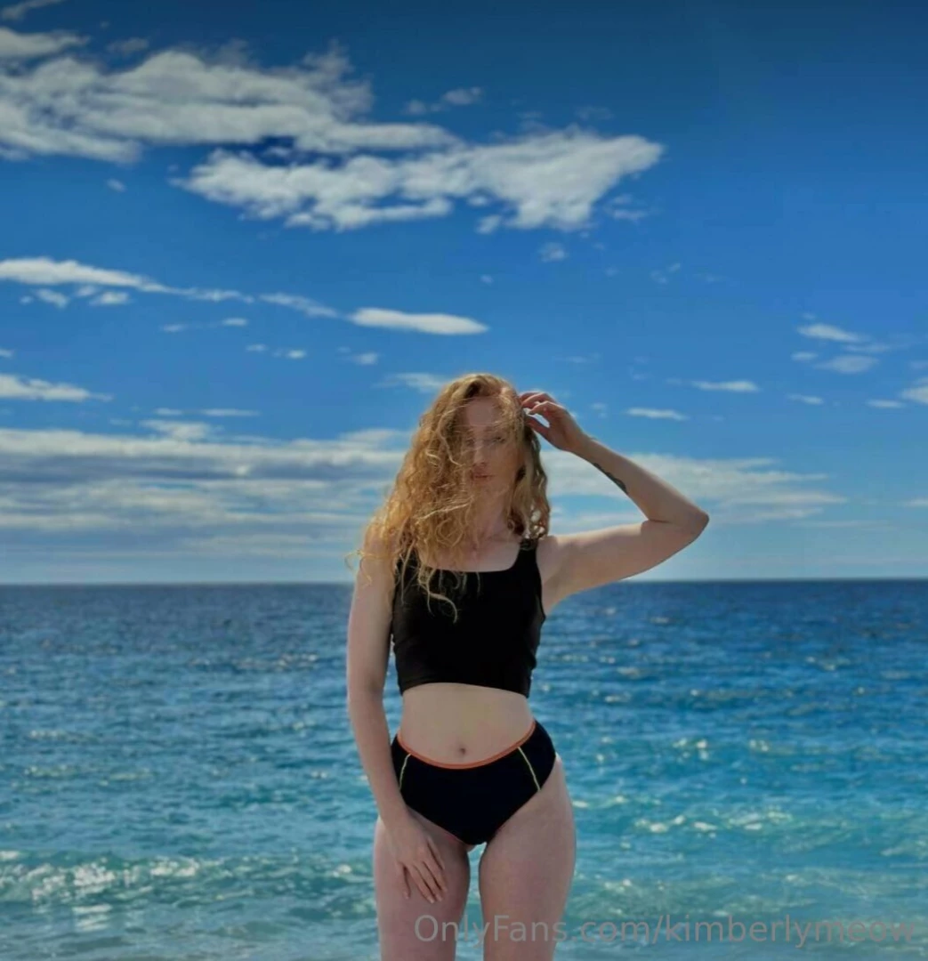 The sea is a majestic element that can take your breath away and fill 