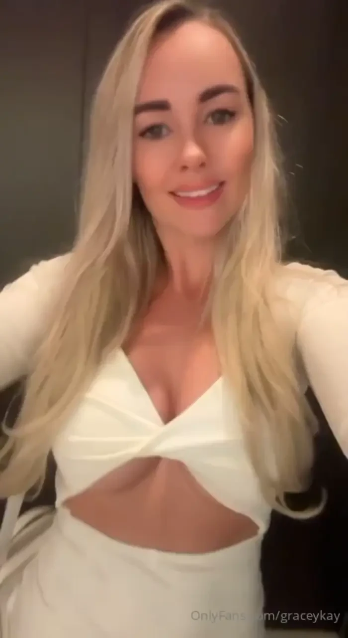 All bg on the wall vip_with_graceykay 