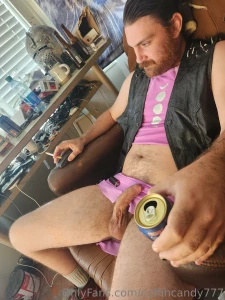 Can you beleive how sexy this first set of acrylics he put on me part 2