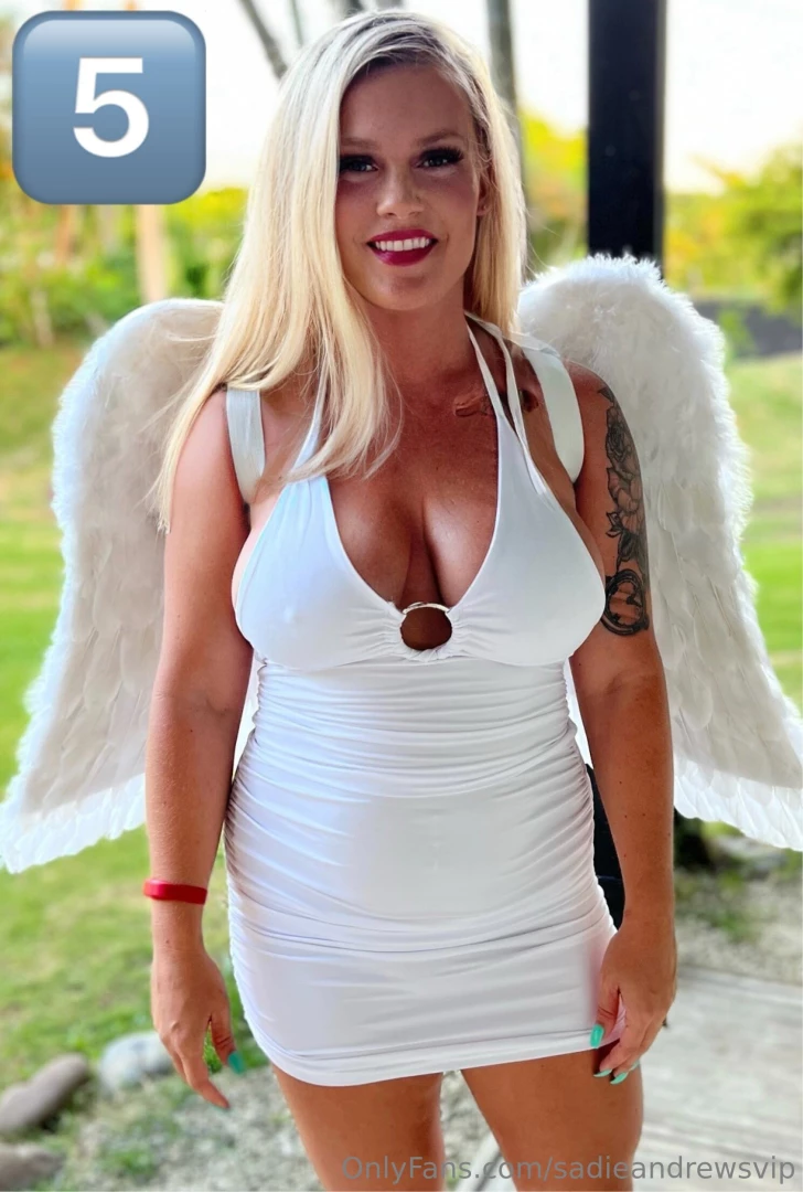 Which one is your favorite cleavage shot 