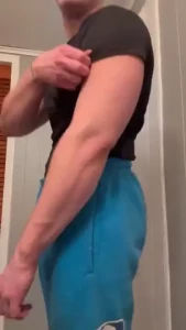 Proof that i do own other undies than just my pringles ones nothing