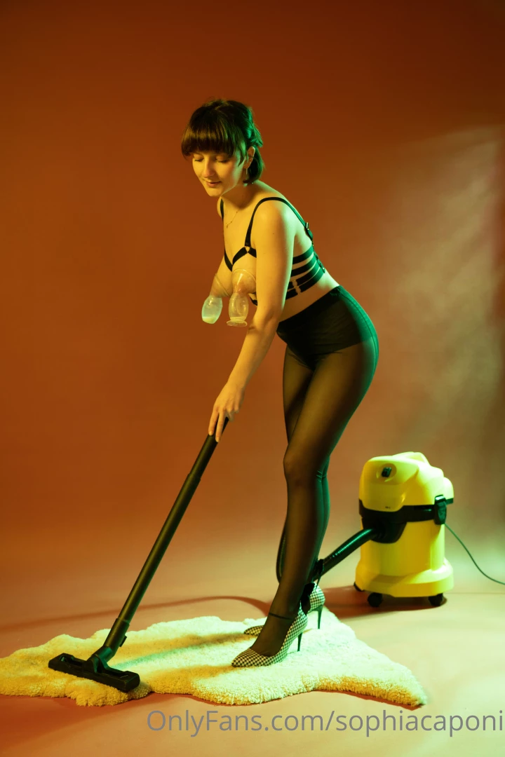 Should i be your new cleaning lady 