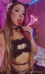 Can you take a guess at what i m imagining what this sucker is part 2