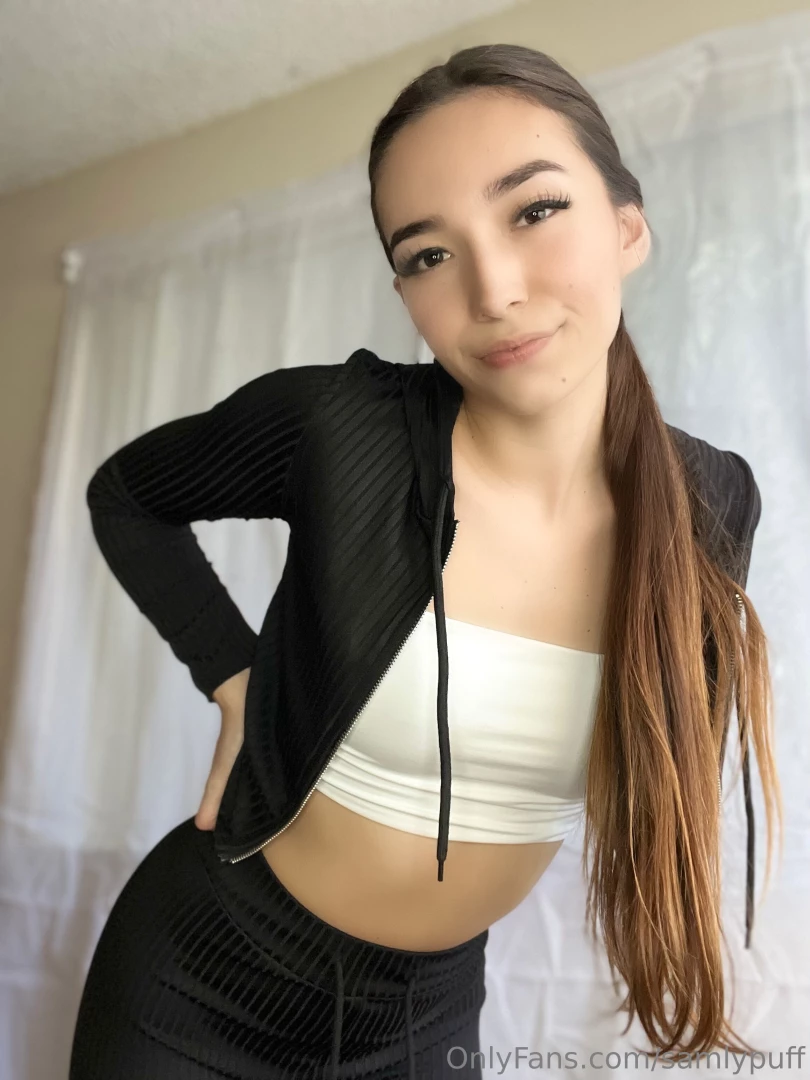 Let me wrap up you weekend babe while you unwrap me 