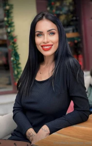 Ana_50shades is wet right now free subscription only now she wants to part 44