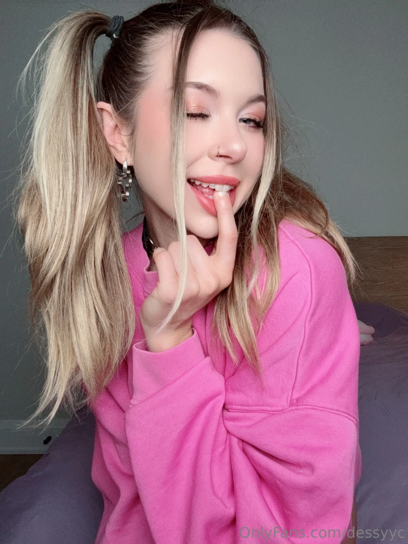 Wanna hear a dirty little secret 