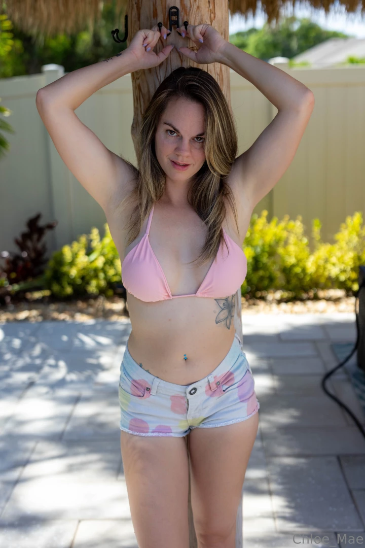 Run your hands all over my body part 1 