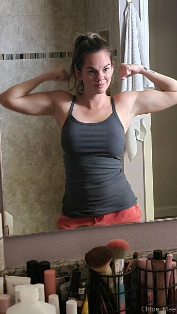 Look at those guns 