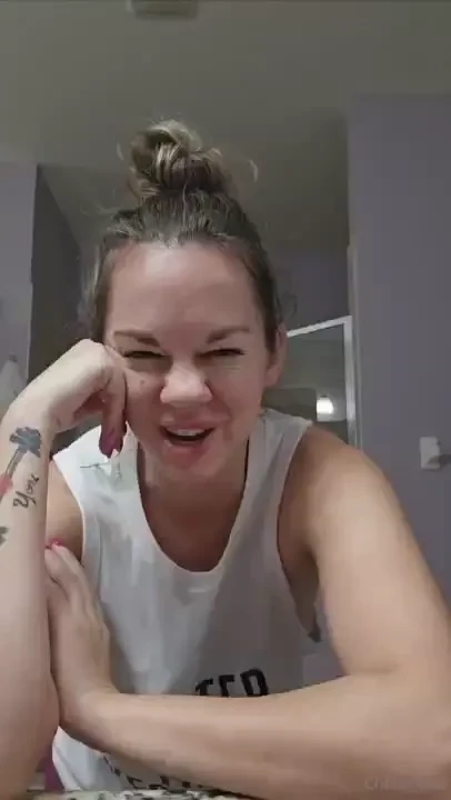 Daily update titty tease-day 