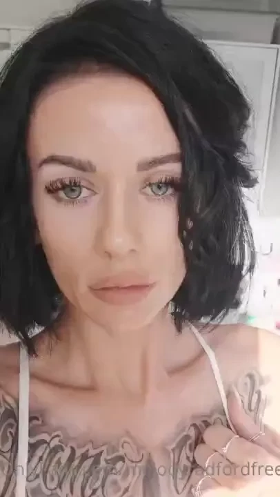 What s your favourite colour eye s 