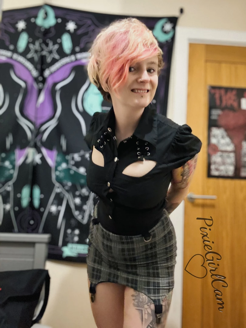 That goth from the office strips off for you 