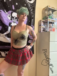 Pov your nerdy emo gf is stripping naked for you