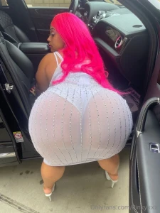 How many of you like to sext