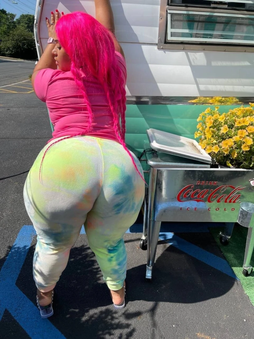 Who wants to go for a naughty car ride 