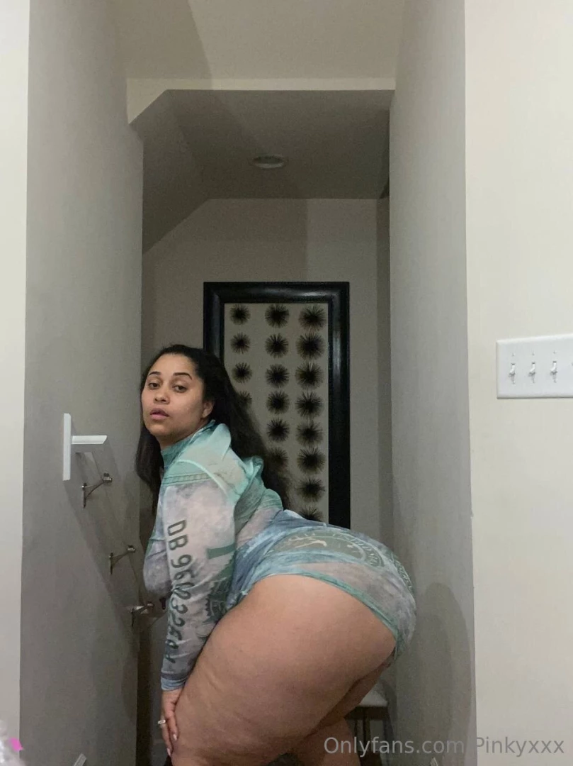 Rewatching those videos i sent you got me super wet did you watch them 