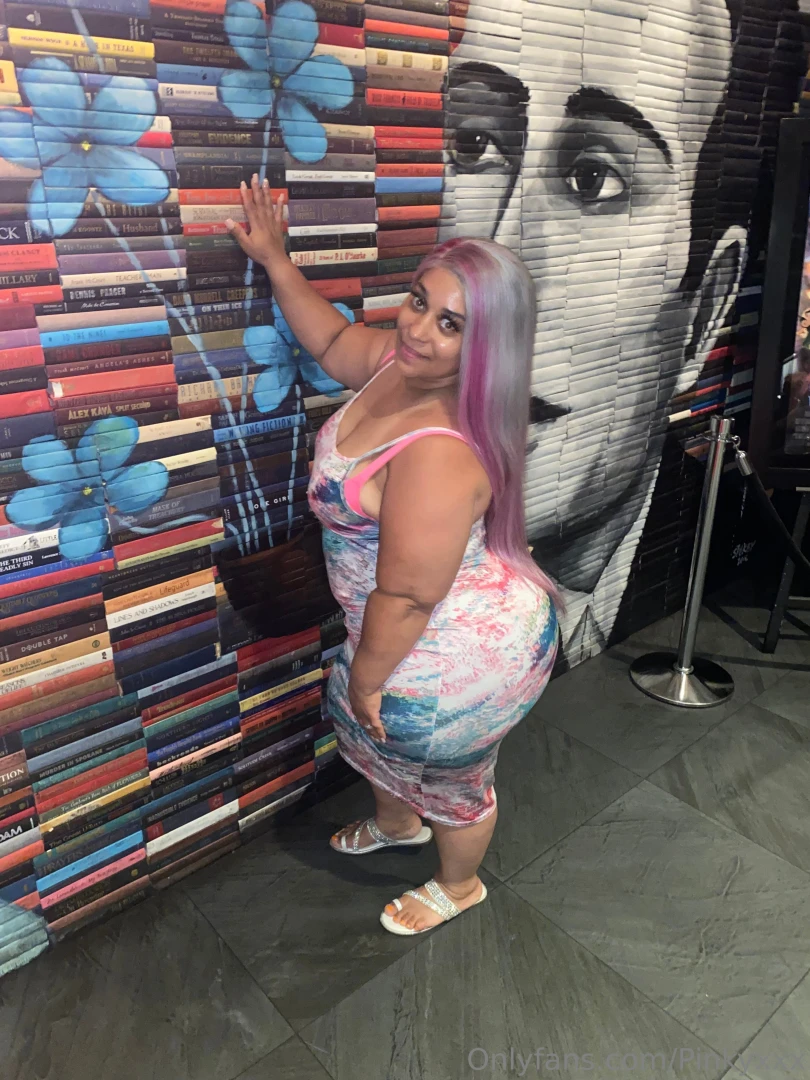 Night out like if you want me to go live on here 