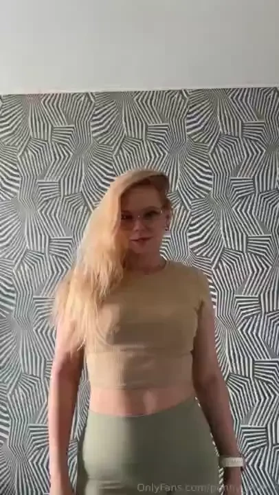 What do you think of my home outfit 