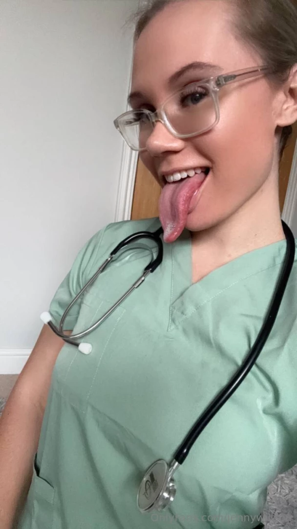 Icu more like i-see-you under me get ready for the hottest session of 