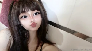 I like how these contact lenses look on me part 6