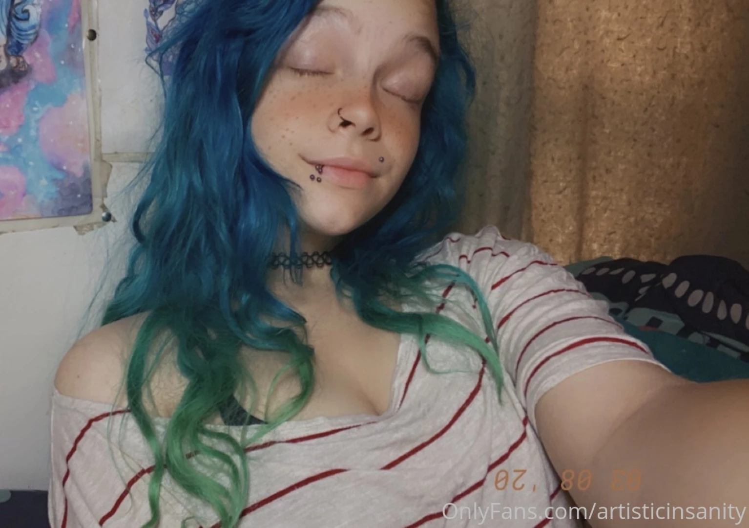 Procrastinating on snapchat 