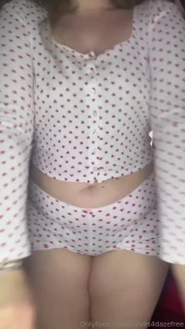 Happy friday here a little bit of a video i put out on my vip page