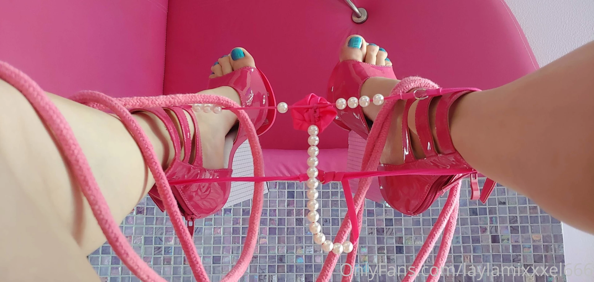 Te gustar a verme amarrada y sin ropa interior uppsy wanna watch me 