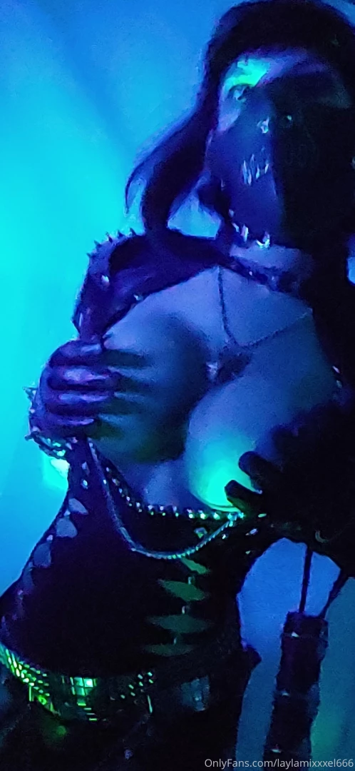 Lay vader con outfit fetish 